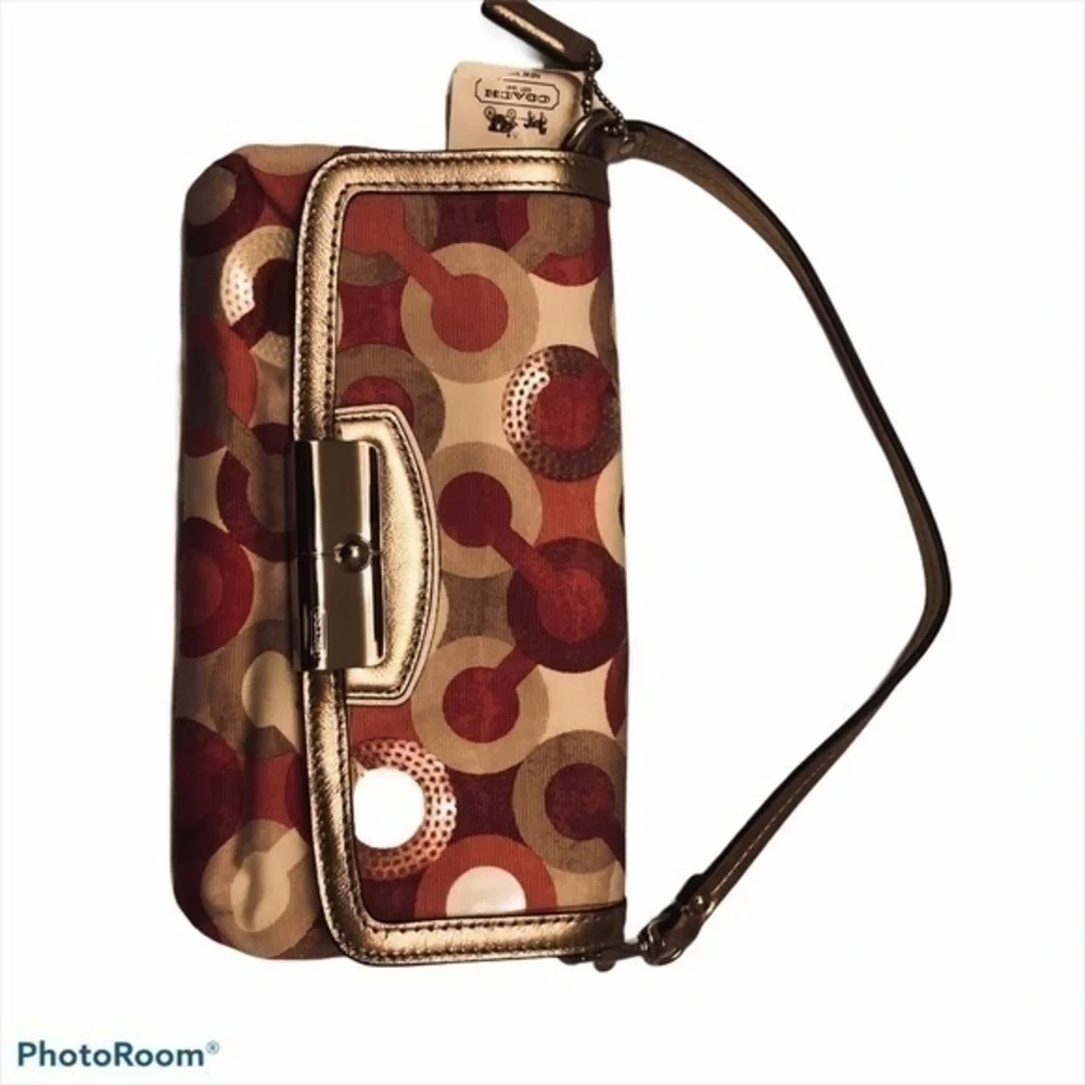 Coach optic c pink metallic wristlet bag clutch